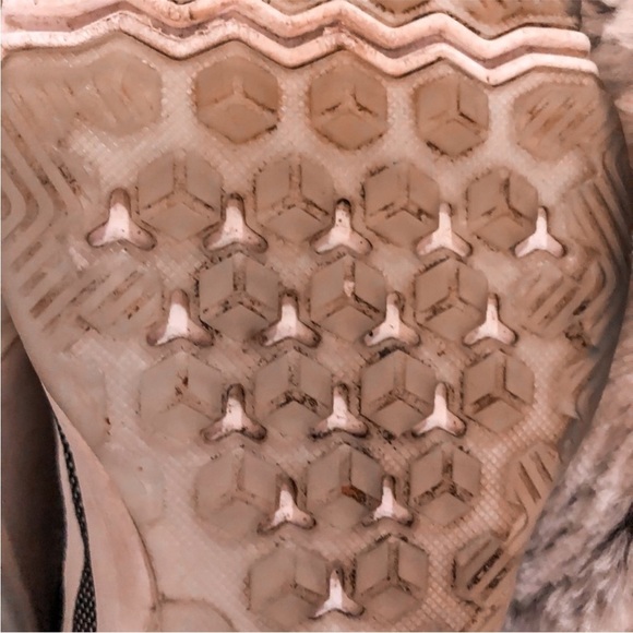 NILE ZOOM WOMENS SNEAKERS BLACK WHITE LACE UP TENNIS SHOES GREAT CONDITION 8.5 M - Picture 10 of 10